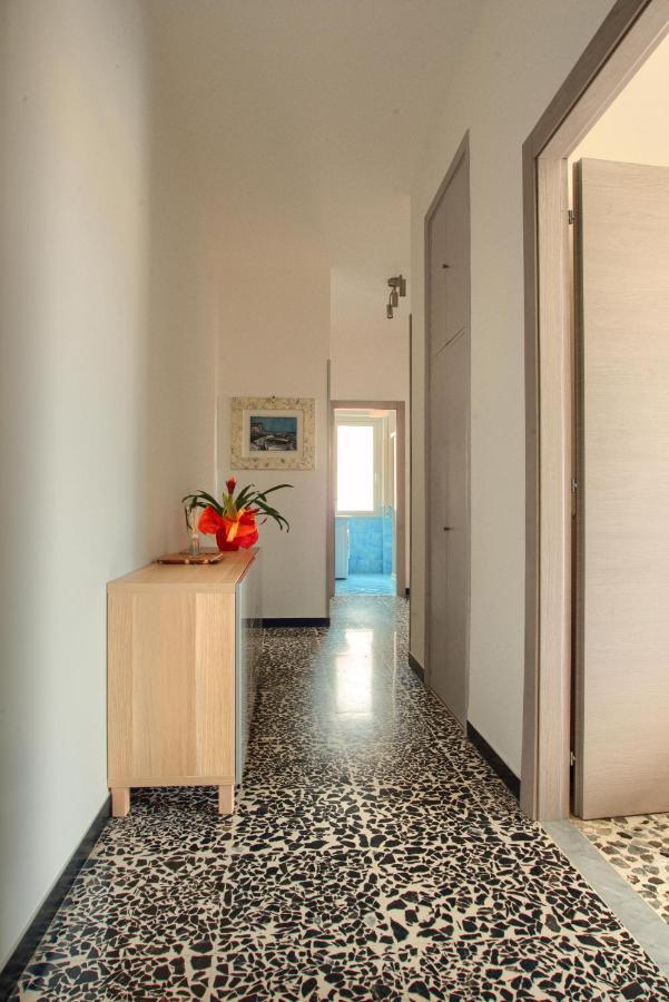 Appartamento Di Fronte Alla Pista Ciclabile Con 2 Camere Da Letto E Wifi Imperia Eksteriør billede