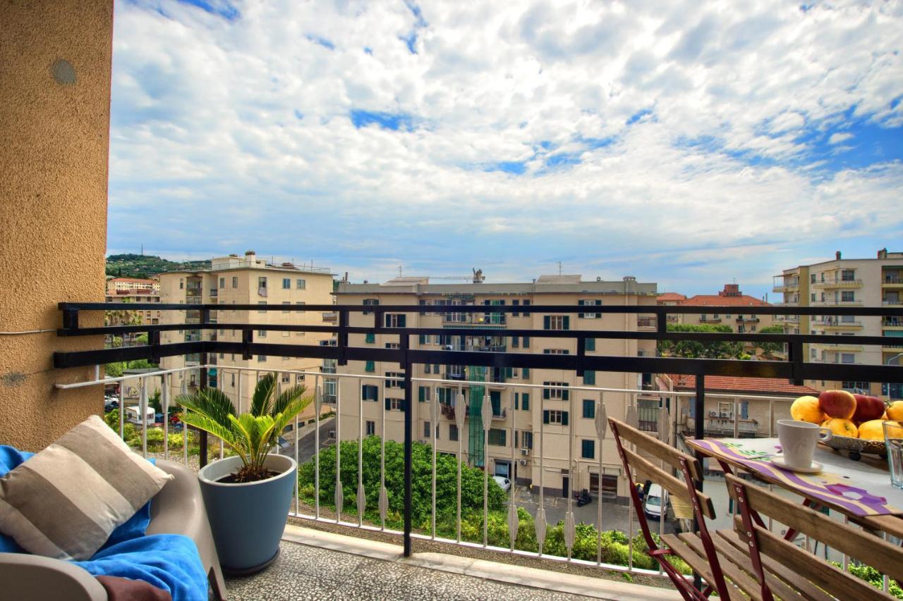 Appartamento Di Fronte Alla Pista Ciclabile Con 2 Camere Da Letto E Wifi Imperia Eksteriør billede